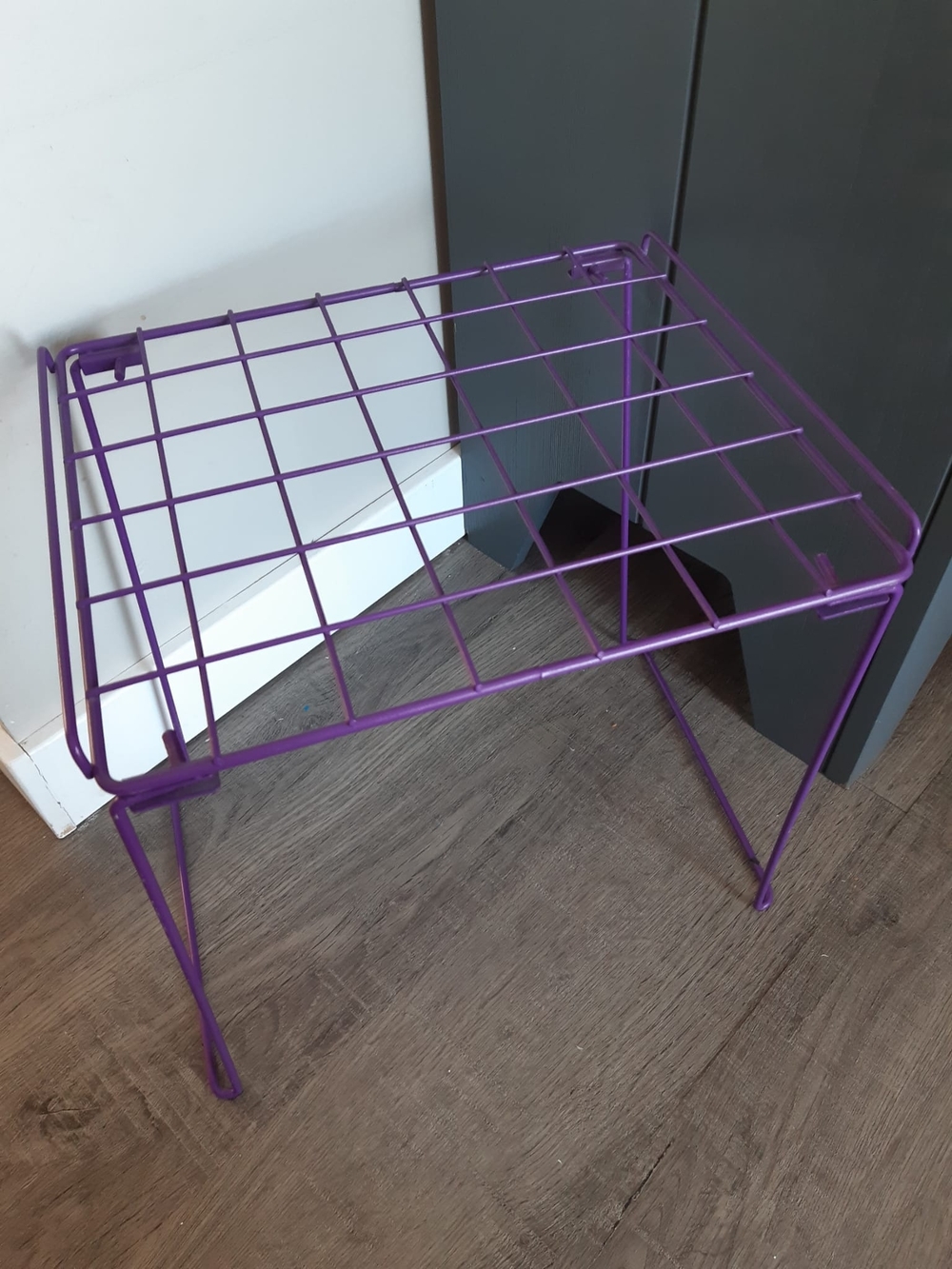 *SALE 3 for $20* Retro Purple Wire Stackable Shelf - Picture 2 of 2
